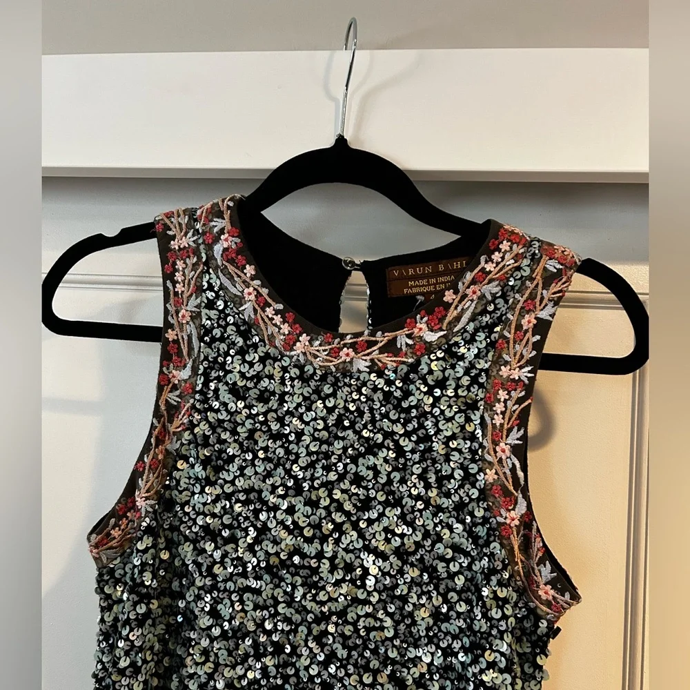 🪩NWT Anthropologie Astronomy Sequin Dress by Varun Bahl Embroidered Top Size 4 - Picture 5 of 13